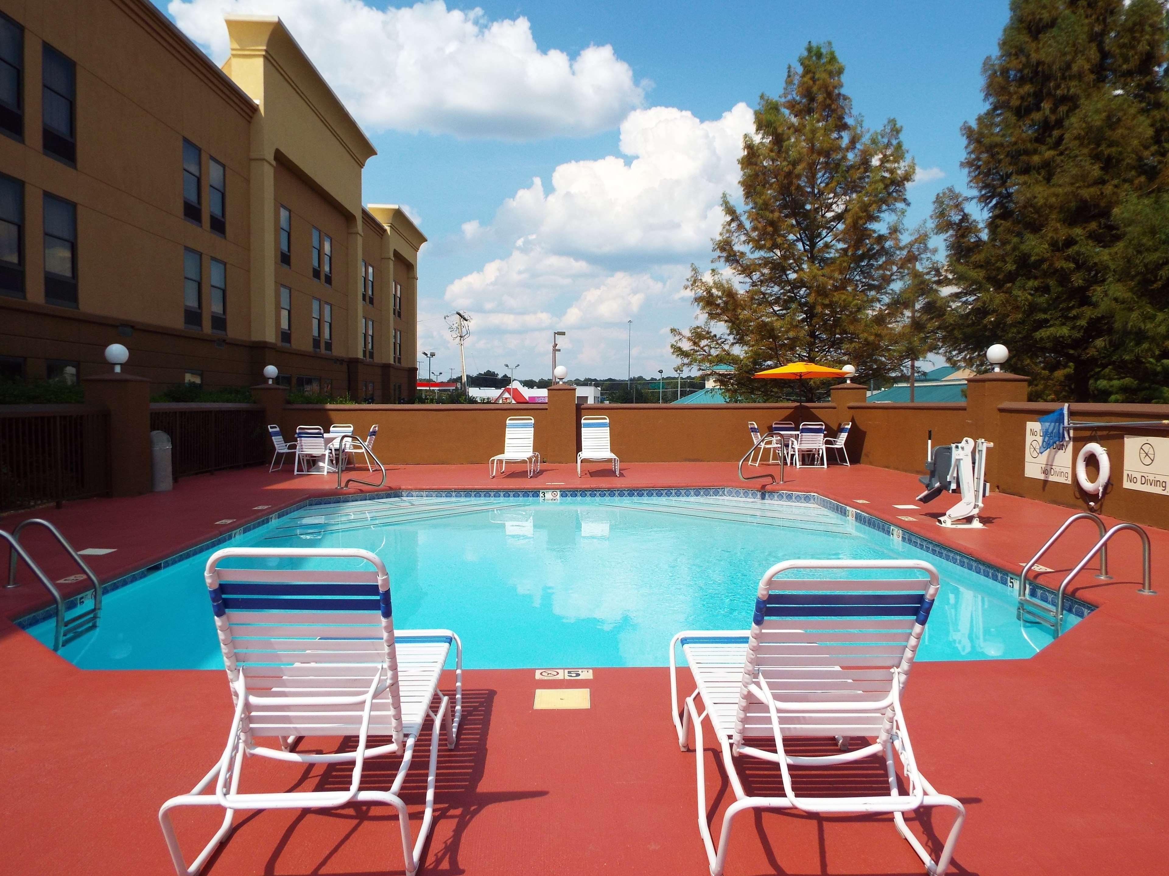Hampton Inn Clinton Exterior photo