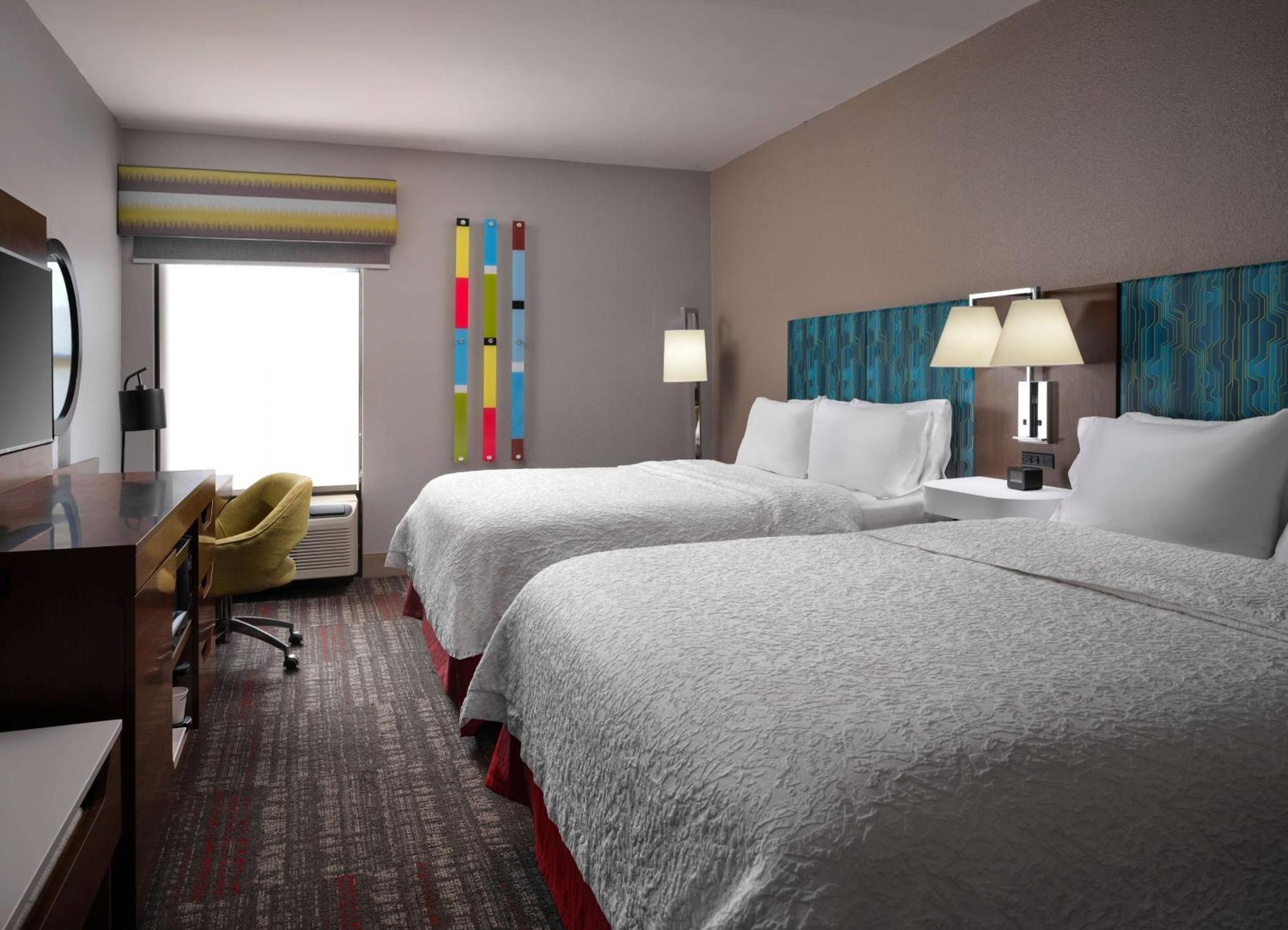 Hampton Inn Clinton Exterior photo